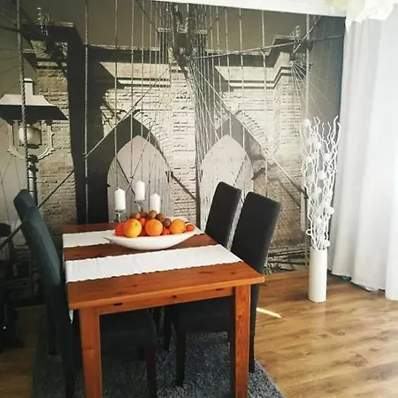 شقة Apartament Na Przylesiu